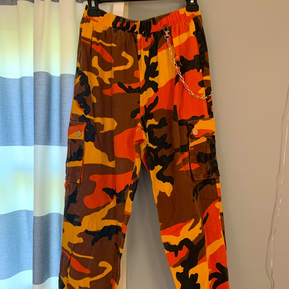 Orange Camo Cargo Pants With Chain Large